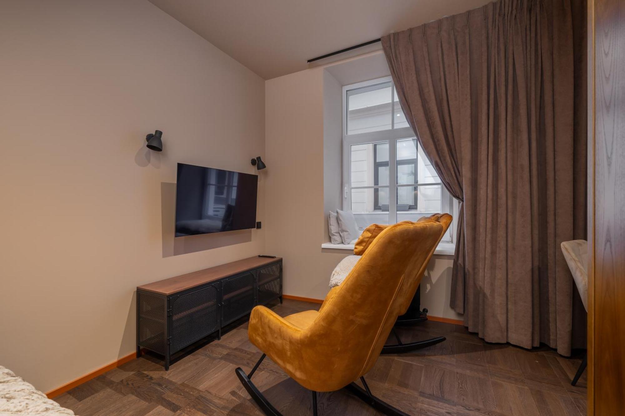 Stylish Old Town Apartment On Mucenieku Street Riga Exterior foto